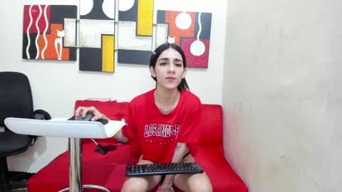 mariana_16_ online show from 01-28-25, 01:29