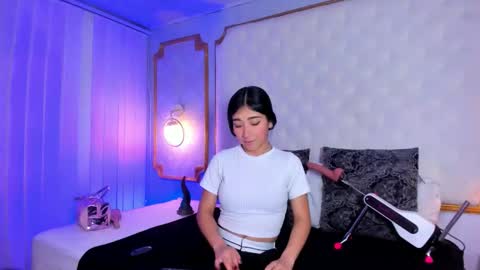 Snapshot of mariana_kalo chatting on 01-06-26, 11:03 Mariana online show from 01-06-26, 11:03