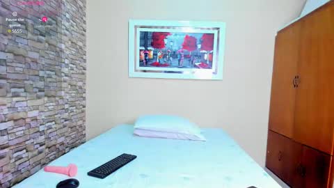 mariana mauricio online show from 02-09-25, 02:06