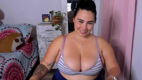      M A R I A N A       online show from 01-14-25, 08:37