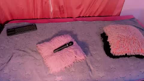 Mariana online show from 11-15-25, 11:07