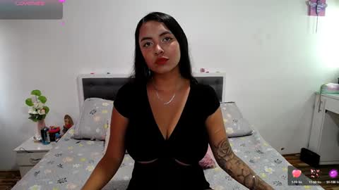Snapshot of mariana_sara chatting on 01-21-25, 12:39 mariana_sara online show from 01-21-25, 12:39