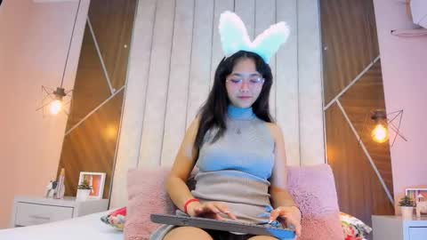 Snapshot of marianaa_torress chatting on 10-28-25, 01:14 Mariana online show from 10-28-25, 01:14