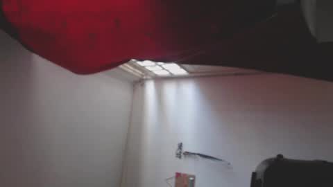 Mariana online show from 11-21-25, 10:08