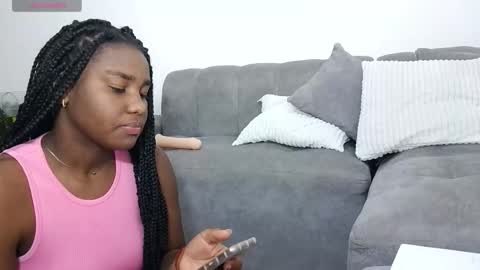 marianaee online show from 09-29-25, 05:12