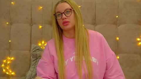 Maria online show from 12-15-24, 04:29