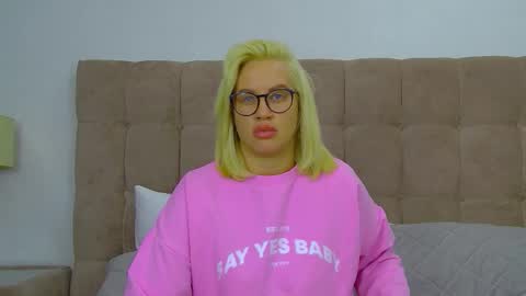 Maria online show from 01-18-26, 06:23