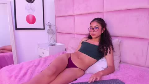 marianna_ray_ online show from 02-20-25, 03:41