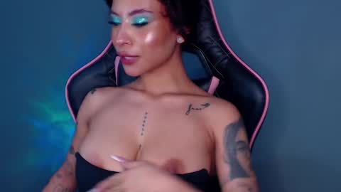 M A R I A N E online show from 12-05-24, 07:27