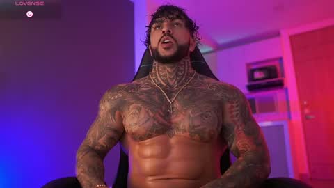 Snapshot of mariano_costa chatting on 10-09-25, 02:53 Mariano Costa online show from 10-09-25, 02:53