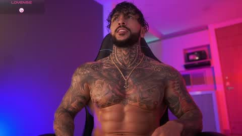 Snapshot of mariano_costa chatting on 10-14-25, 02:23 Mariano Costa online show from 10-14-25, 02:23