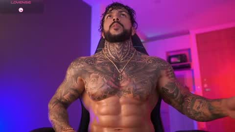 Snapshot of mariano_costa chatting on 11-03-25, 02:24 Mariano Costa online show from 11-03-25, 02:24