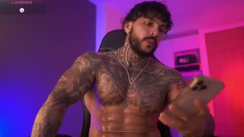 Snapshot of mariano_costa chatting on 11-05-25, 03:50 Mariano Costa online show from 11-05-25, 03:50