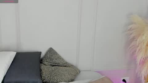 Maria Pettit online show from 02-04-26, 10:54