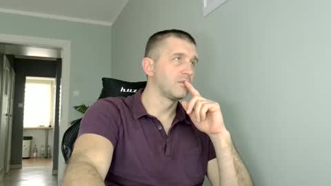 Snapshot of maribor5879 chatting on 02-27-25, 02:00 maribor5879 online show from 02-27-25, 02:00