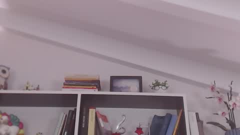 Maria online show from 12-21-25, 06:04