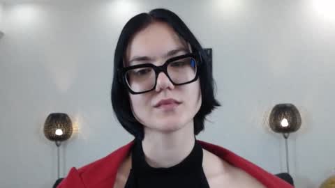 Snapshot of marie_fitch chatting on 11-06-25, 03:51 Marie Fitch online show from 11-06-25, 03:51