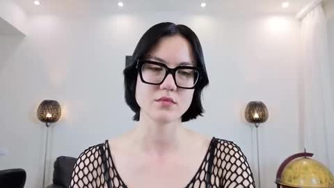 Marie Fitch online show from 01-09-26, 03:42