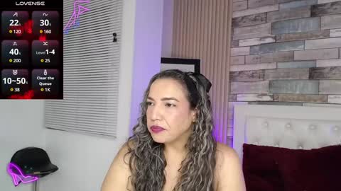 marie_hss online show from 12-18-24, 02:53