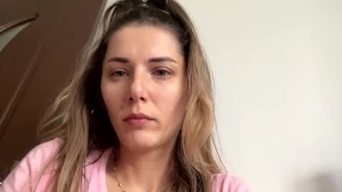 Marie   online show from 11-28-25, 09:12