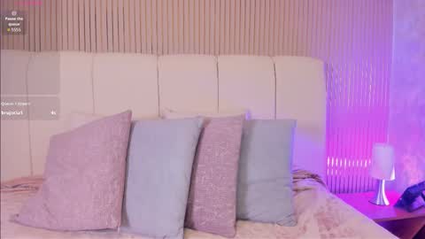 M A R I E online show from 02-06-26, 12:41