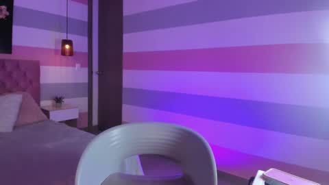 Snapshot of mariebellrose chatting on 09-30-25, 10:04 mari online show from 09-30-25, 10:04