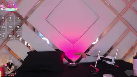 Mary online show from 10-15-25, 10:32