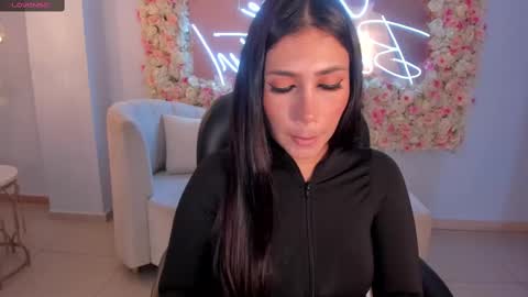 Snapshot of mariejane2 chatting on 02-24-25, 10:37 Im Marie Jane online show from 02-24-25, 10:37