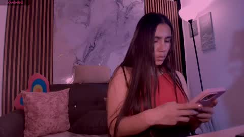 Snapshot of mariejane2 chatting on 09-28-25, 10:59 Im Marie Jane online show from 09-28-25, 10:59