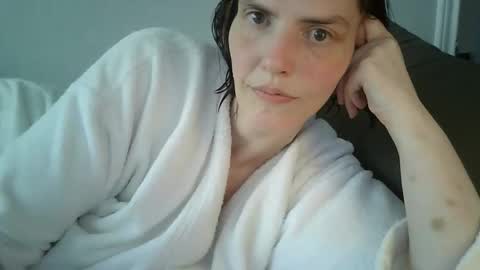 Mariejojo online show from 11-14-25, 07:12