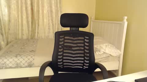 mariejuana online show from 11-26-25, 11:22