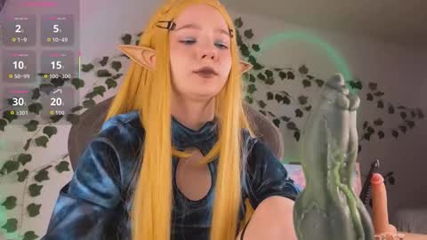 Mariel Gold online show from 11-27-25, 06:15