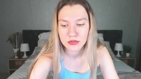 mariel_brown online show from 01-05-25, 08:22
