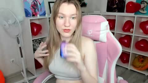 mariel_brown online show from 02-12-25, 07:55