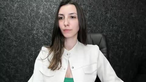 marielleanker online show from 10-08-25, 11:52