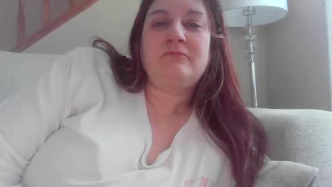 Snapshot of mariemasturbates chatting on 12-14-25, 04:23 Marie online show from 12-14-25, 04:23