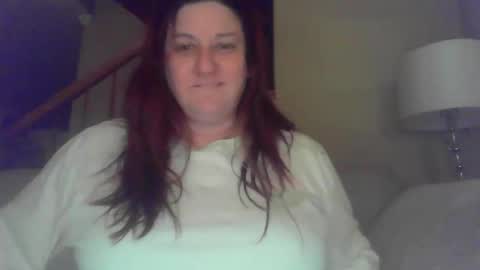 Snapshot of mariemasturbates chatting on 12-17-25, 11:44 Marie online show from 12-17-25, 11:44