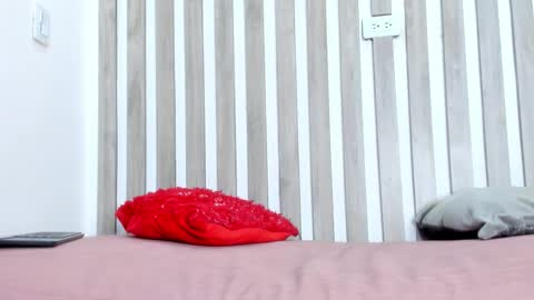 Marie online show from 11-15-25, 09:32