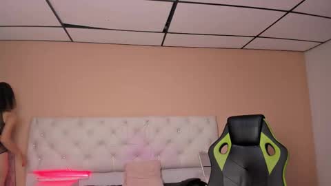 mariie_tayy online show from 12-14-24, 08:08