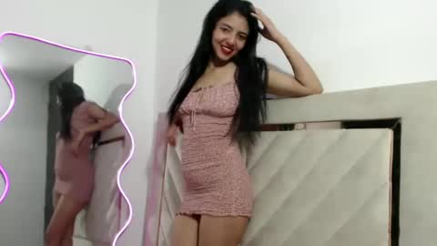 Snapshot of marilyn_dolson chatting on 02-19-25, 04:01 Mari dolson online show from 02-19-25, 04:01