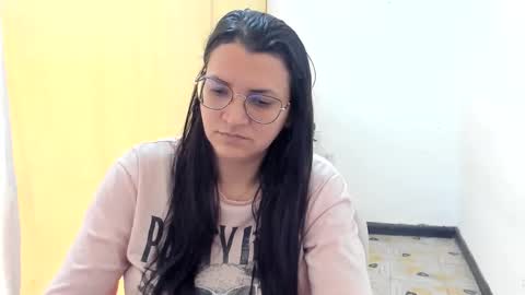 MARILYN SEXY online show from 10-25-25, 04:02