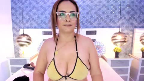 Marilyn Vega online show from 12-05-24, 12:08
