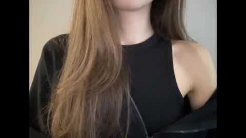 Marina online show from 03-04-25, 03:26