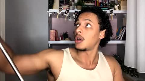 MarinaxMonroe online show from 10-16-25, 04:19