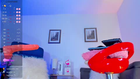 Snapshot of marinelaveau chatting on 12-09-24, 07:17 marinelaveau online show from 12-09-24, 07:17