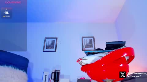 Snapshot of marinelaveau chatting on 02-23-25, 03:56 marinelaveau online show from 02-23-25, 03:56