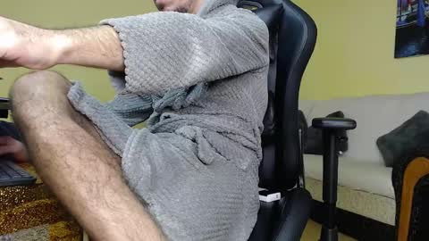 marioslim online show from 12-17-24, 09:07