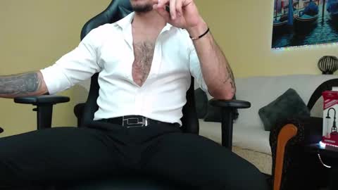 marioslim online show from 12-20-24, 02:49