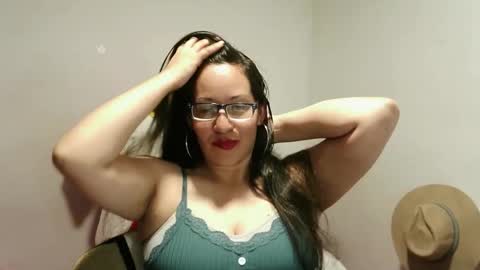 MARIPOSAhot33 online show from 10-02-25, 09:22