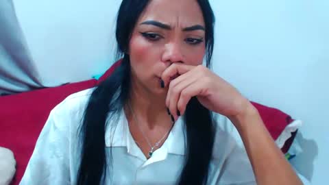 Snapshot of marisajara_ chatting on 01-14-25, 03:53 marisa online show from 01-14-25, 03:53